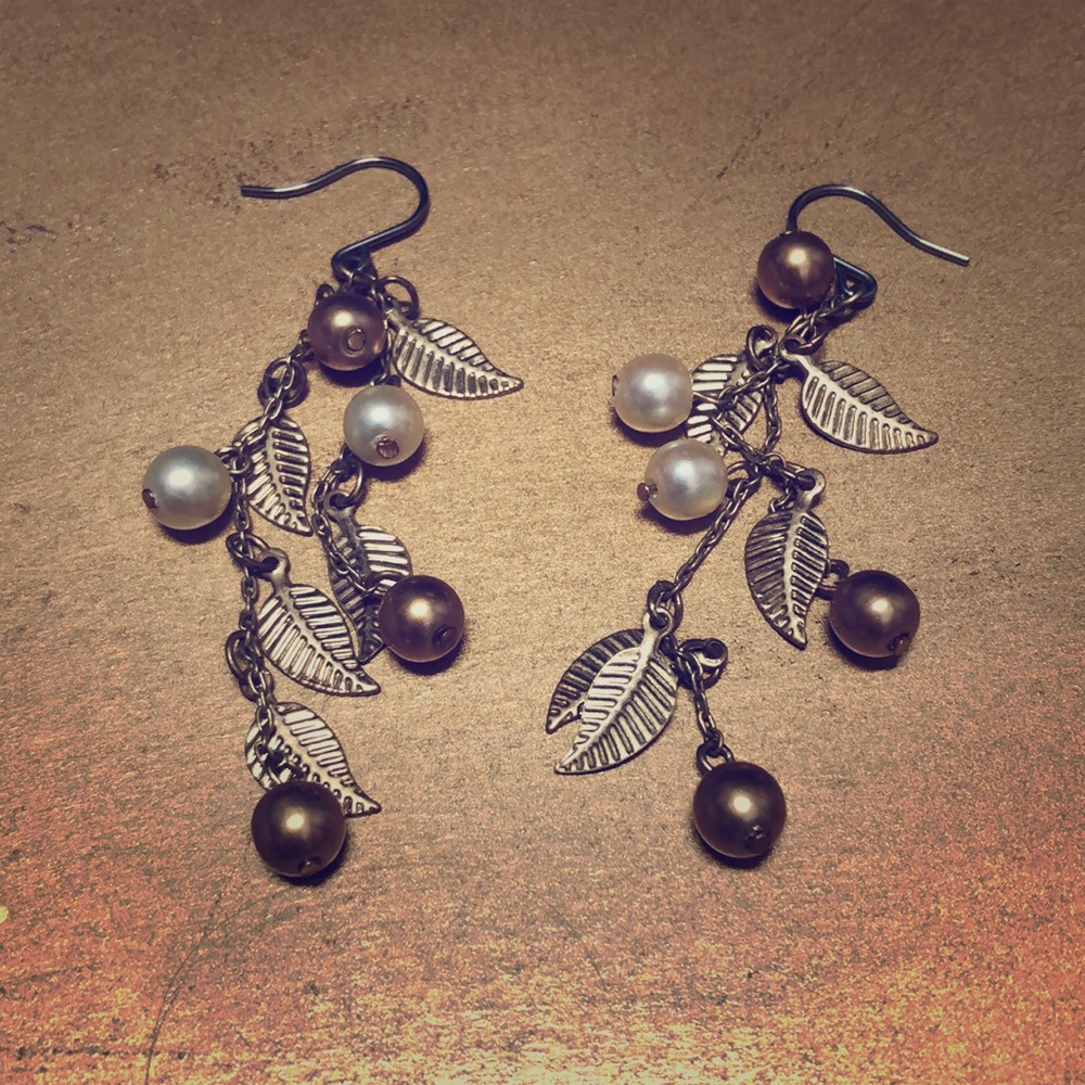 Gold Leaf Earrings